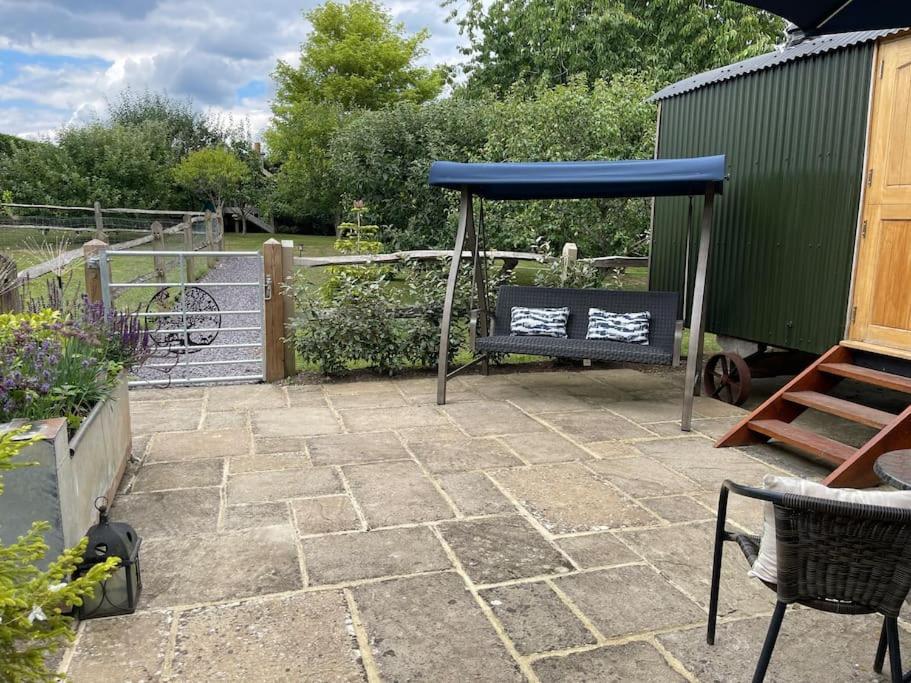 Forest View Shepherd Hut Ewhurst Luaran gambar