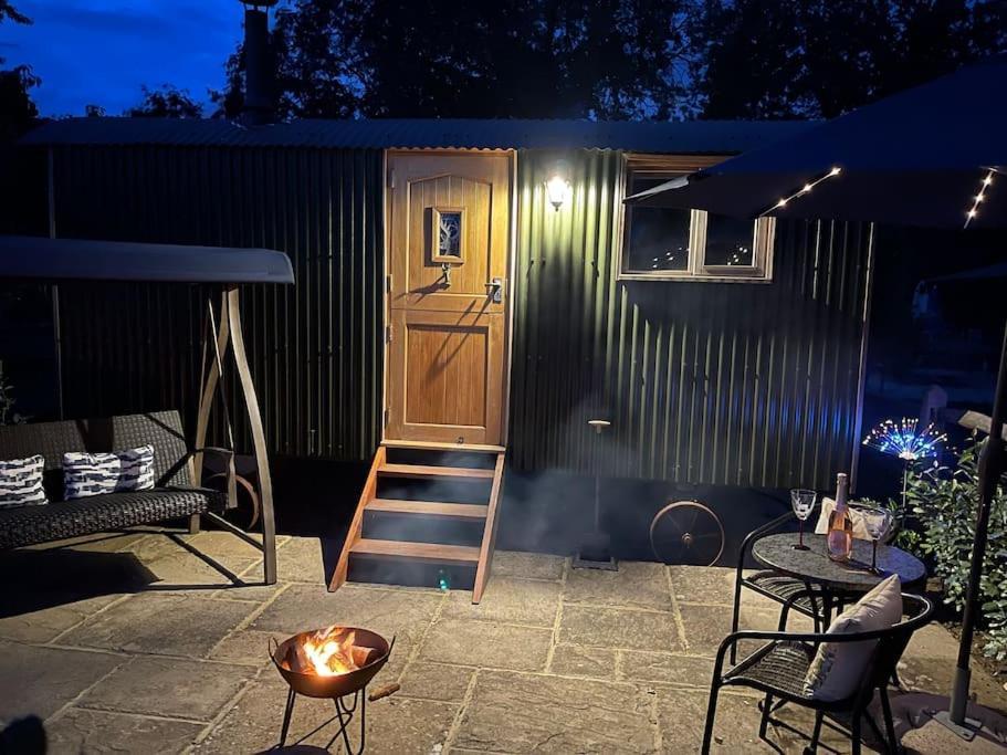 Forest View Shepherd Hut Ewhurst Luaran gambar